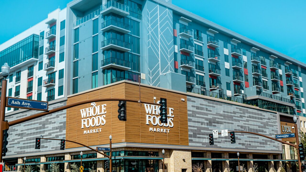 The Strategy Behind Amazon’s Latest Grocery Concept